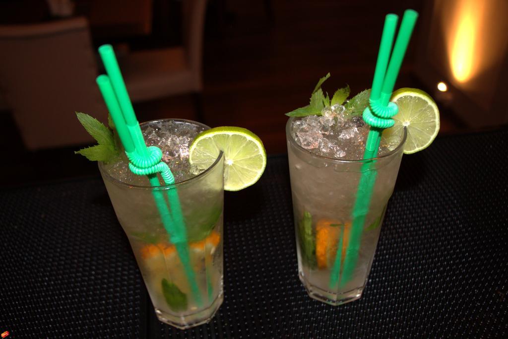 Batus Hotel Batumi Kültér fotó