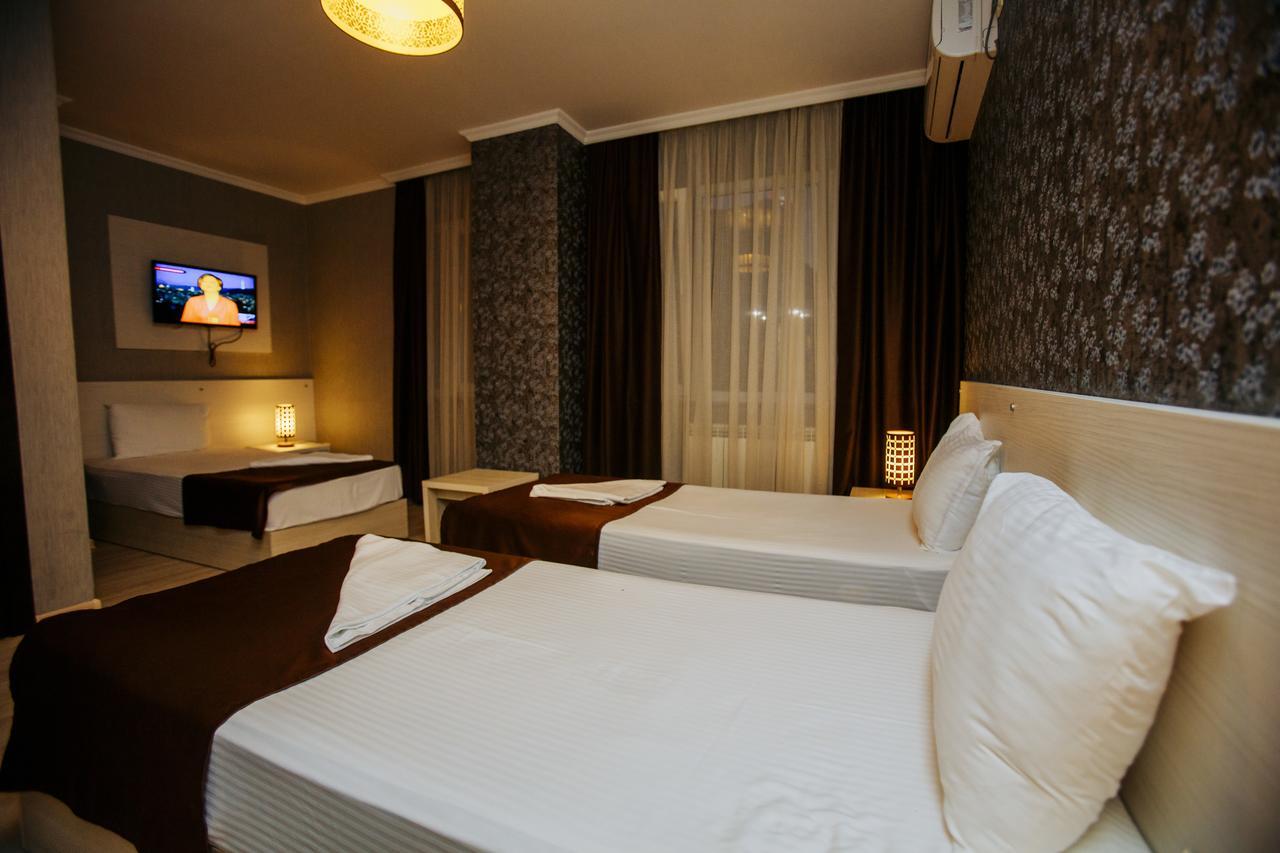 Batus Hotel Batumi Kültér fotó